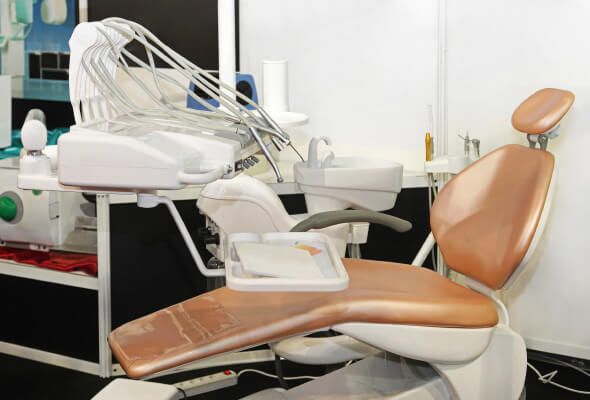 Service de maintenance de matériel dentaire et d'équipement médical